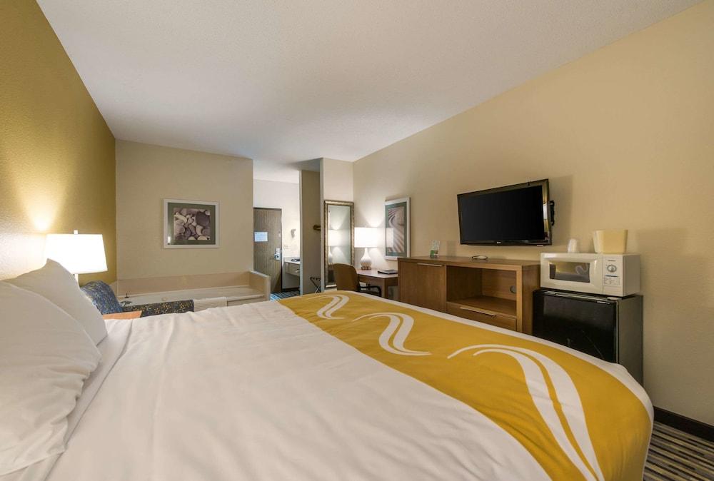 Inn Quality Michigan South